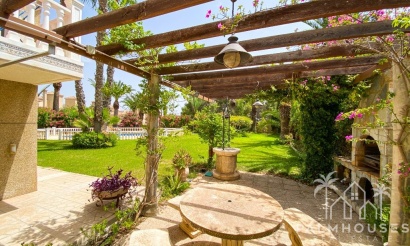 Revente - Villa - Orihuela - Villamartin