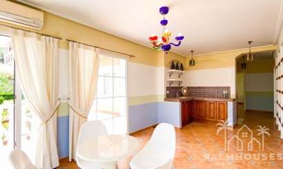 Revente - Villa - Orihuela - Villamartin