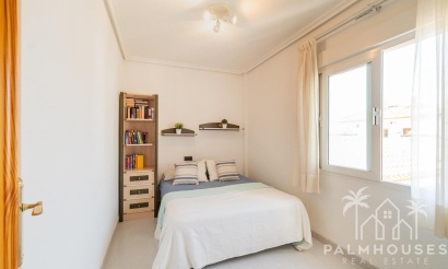 Resale - Apartments - Orihuela Costa - Playa Flamenca