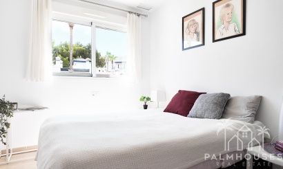 Resale - Apartments - Orihuela Costa - Costa Blanca