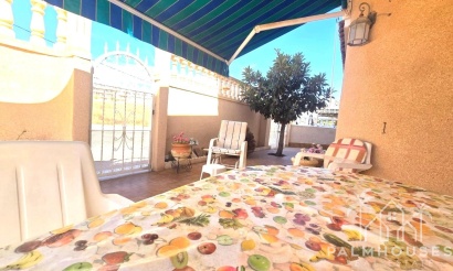Venta - Villa - Torrevieja - Los Balcones
