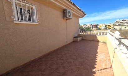 Venta - Villa - Torrevieja - Los Balcones