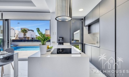 Revente - Villa - Torrevieja - Torrevieja Centro