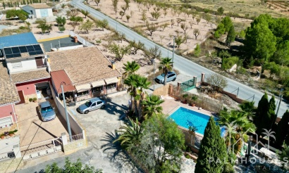 Herverkoop - Cave home - Algueña