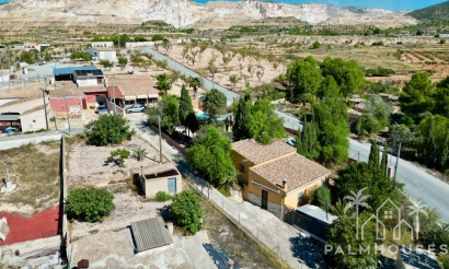 Herverkoop - Cave home - Algueña