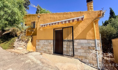 Herverkoop - Cave home - Algueña