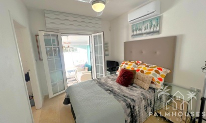 Revente - Villa - Orihuela Costa - Villamartin