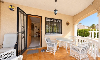Revente - Villa - Orihuela - Orihuela Costa