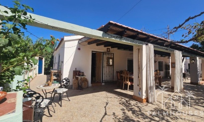 Herverkoop - Villa - Orihuela - Molins-campaneta-san Bartolomé