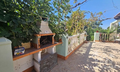 Herverkoop - Villa - Orihuela - Molins-campaneta-san Bartolomé