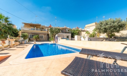 Resale - Villa - Orihuela Costa - Los Balcones