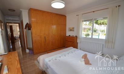 Revente - Villa - Campos del Río - Inland