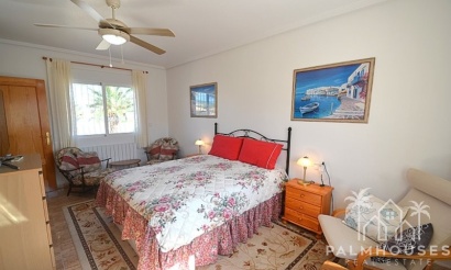 Revente - Villa - Campos del Río - Inland
