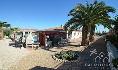 Revente - Villa - Campos del Río - Inland