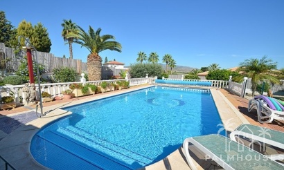 Revente - Villa - Campos del Río - Inland