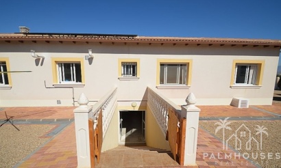 Revente - Villa - Campos del Río - Inland