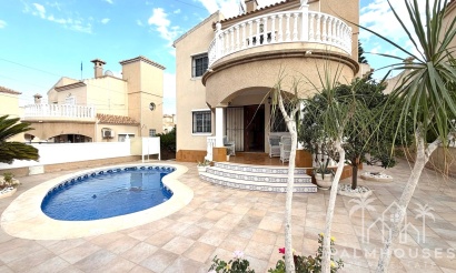 Resale - Villa - Orihuela Costa - Costa Blanca