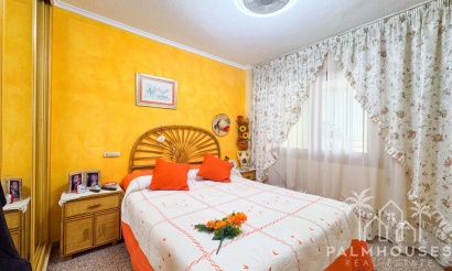 Resale - Apartments - Torrevieja - La Mata