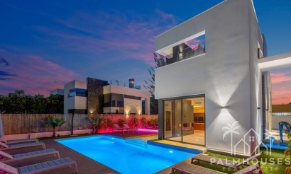 Venta - Villa - Torrevieja - Torrevieja Centro