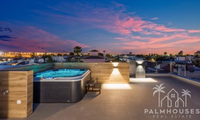 Venta - Villa - Torrevieja - Torrevieja Centro