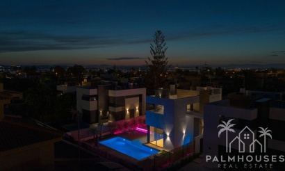 Venta - Villa - Torrevieja - Torrevieja Centro