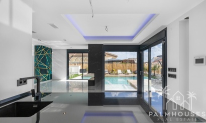Venta - Villa - Torrevieja - Torrevieja Centro