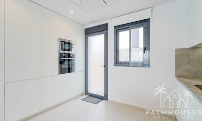 Resale - Villa - Orihuela - Punta Prima