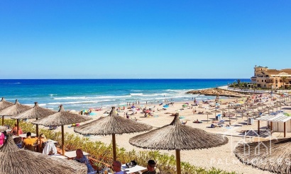 Resale - Apartments - Orihuela - Villamartin