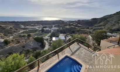 Resale - Villa - Mojacar
