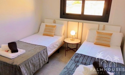Resale - Apartments - Orihuela - Villamartin