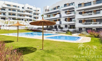 Resale - Apartments - Orihuela - Villamartin