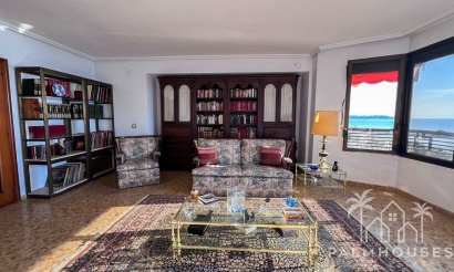 Revente - Apartment - Alicante - Alicante Centro