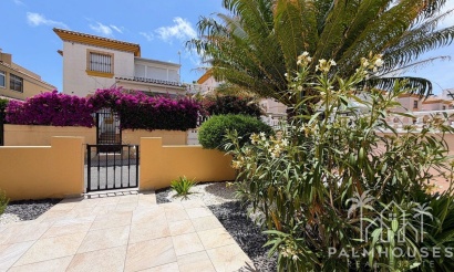 Revente - Apartment - Orihuela - Villamartin