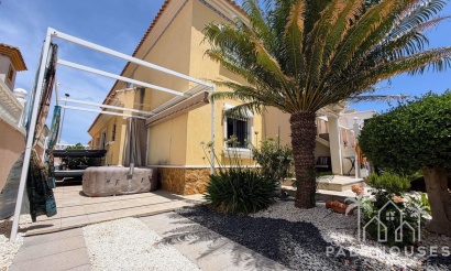 Revente - Apartment - Orihuela - Villamartin