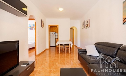 Resale - Apartments - Torrevieja - Playa de los Locos