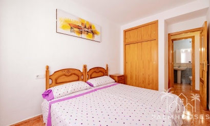 Resale - Apartments - Torrevieja - Playa de los Locos
