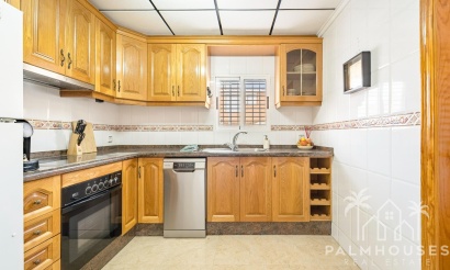 Resale - Apartments - Torrevieja - Playa de los Naufragos