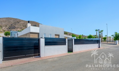 Revente - Villa - Fortuna - Urbanizacion Las Kalendas