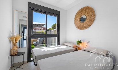 Resale - Apartments - Orihuela Costa - Villamartin