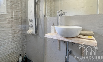 Venta - Casa - Torrevieja - Torrevieja Centro