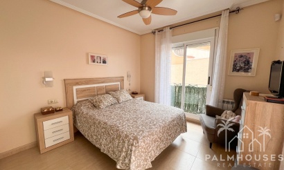 Revente - Maison - Pilar de La Horadada - Pilar de la Horadada Centro