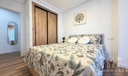 Revente - Apartment - Torrevieja - Parque de las Naciones