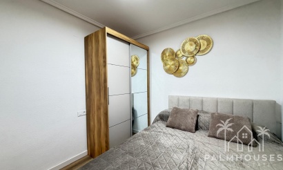 Revente - Apartment - Torrevieja - Parque de las Naciones
