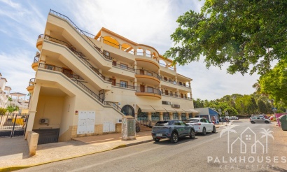 Resale - Apartments - Orihuela - Villamartin