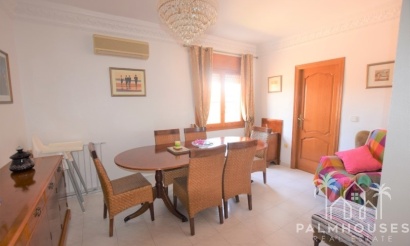 Revente - Villa - Ciudad Quesada - Pueblo bravo