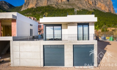 Nueva construcción  - Villa -  - Polop