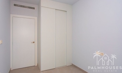 Resale - Apartments - Torrevieja - Playa del cura